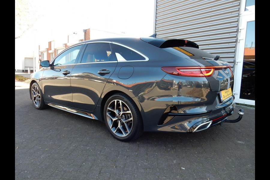 Kia ProCeed 1.4 T-GDI GT-PlusLine*1/2LEDER*NAVI*LED*CR CONTR*