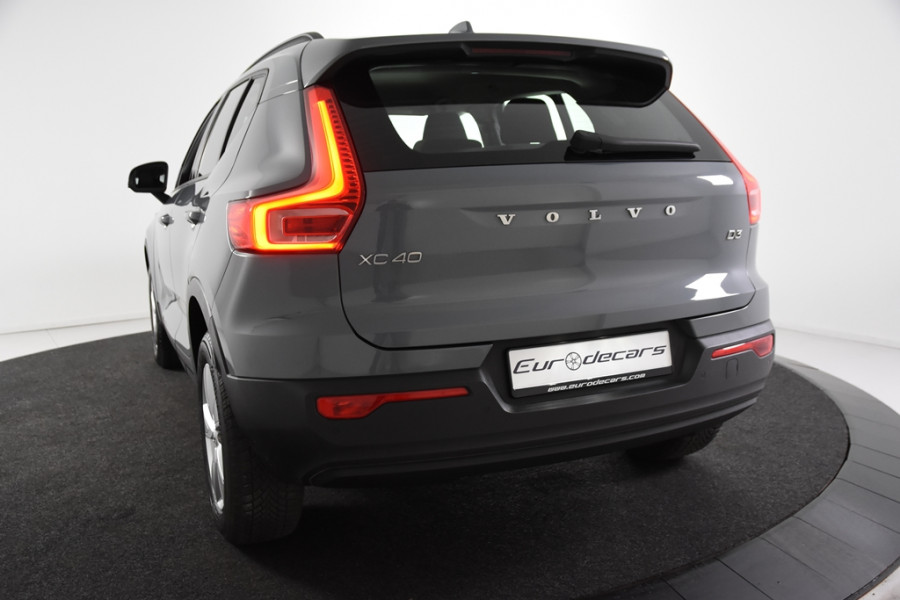 Volvo XC40 2.0 D3 *1ste Eigenaar*Navigatie*Standkachel*Camera*