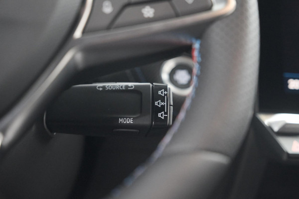 Renault Symbioz 1.6 E-Tech Hybrid 145 Esprit Alpine | Adaptieve Cruise Control | Elektrische Achterklep | 360 Camera | Stuurwielverwarming