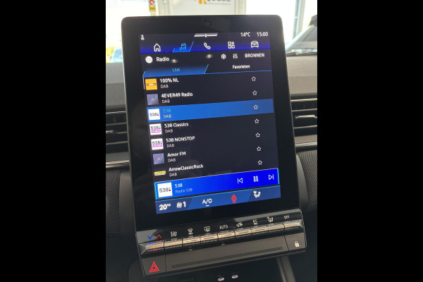 Renault Symbioz 1.6 E-Tech Hybrid 145 Esprit Alpine | Adaptieve Cruise Control | Elektrische Achterklep | 360 Camera | Stuurwielverwarming