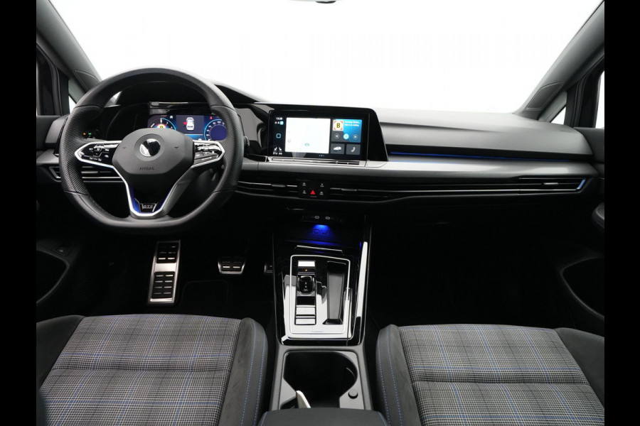 Volkswagen Golf 1.4 TSI 245pk eHybrid GTE Private Lease 556,- pm obv 10.000km/48mnd 38