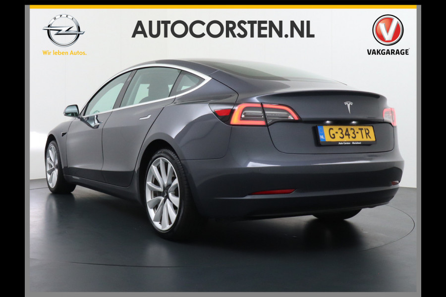 Tesla Model 3 SR+ 60kWh 326PK Lmv-19" AutoPilot Premium-Luidsprekers Leder PanoDak Adaptive cruise Camera's Elektr.-Stuur+Stoelen+Spiegels+Geh Navi LED ACC DAB Voorverwarmen interieur en Keyless via App One-Pedal-Drive Origineel Nederlandse auto tot 11kw laden thuis ! Garantie Accu tot 17-12-2027 max 160.000km