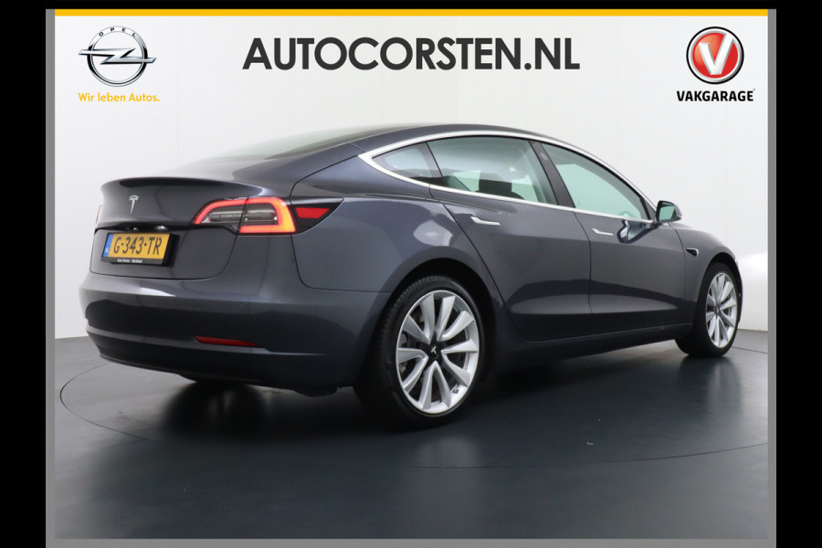 Tesla Model 3 SR+ 60kWh 326PK Lmv-19" AutoPilot Premium-Luidsprekers Leder PanoDak Adaptive cruise Camera's Elektr.-Stuur+Stoelen+Spiegels+Geh Navi LED ACC DAB Voorverwarmen interieur en Keyless via App One-Pedal-Drive Origineel Nederlandse auto tot 11kw laden thuis ! Garantie Accu tot 17-12-2027 max 160.000km