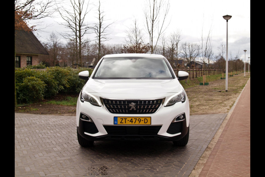 Peugeot 3008 1.2 PureTech Blue Lease Executive | Apple Carplay | Cruise Control | Trekhaak | Parkeersensoren |