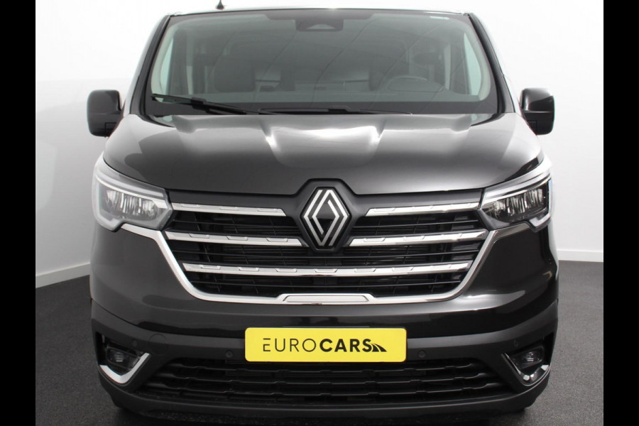Renault Trafic 2.0 Blue dCi 110 T30 L2H1 Advance | DEMO! | Navigatie bluetooth DAB Camera Airco Trekhaak Houten bekleding Lichtmetalen velgen
