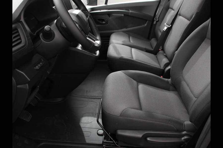 Renault Trafic 2.0 Blue dCi 110 T30 L2H1 Advance | DEMO! | Navigatie bluetooth DAB Camera Airco Trekhaak Houten bekleding Lichtmetalen velgen