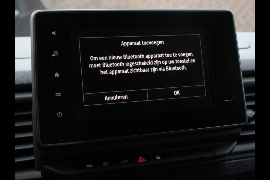Renault Trafic 2.0 Blue dCi 110 T30 L2H1 Advance | DEMO! | Navigatie bluetooth DAB Camera Airco Trekhaak Houten bekleding Lichtmetalen velgen