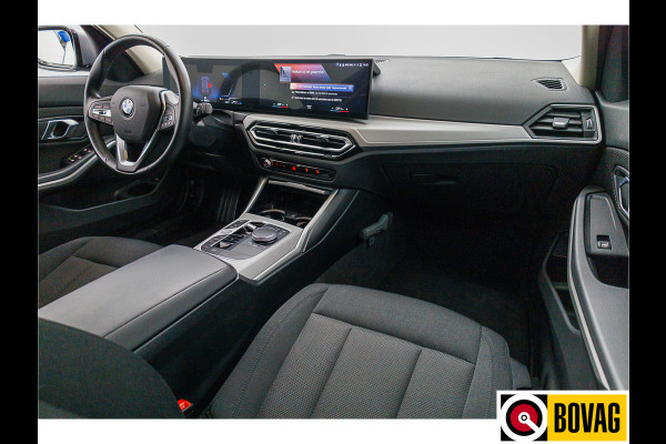 BMW 3 Serie Touring 318i 156 PK | Nieuw Model | Widescreen Navi | Led | Stoelverw. | Elec. klep | Draadloze telefoonlader, 4 cilinder motor