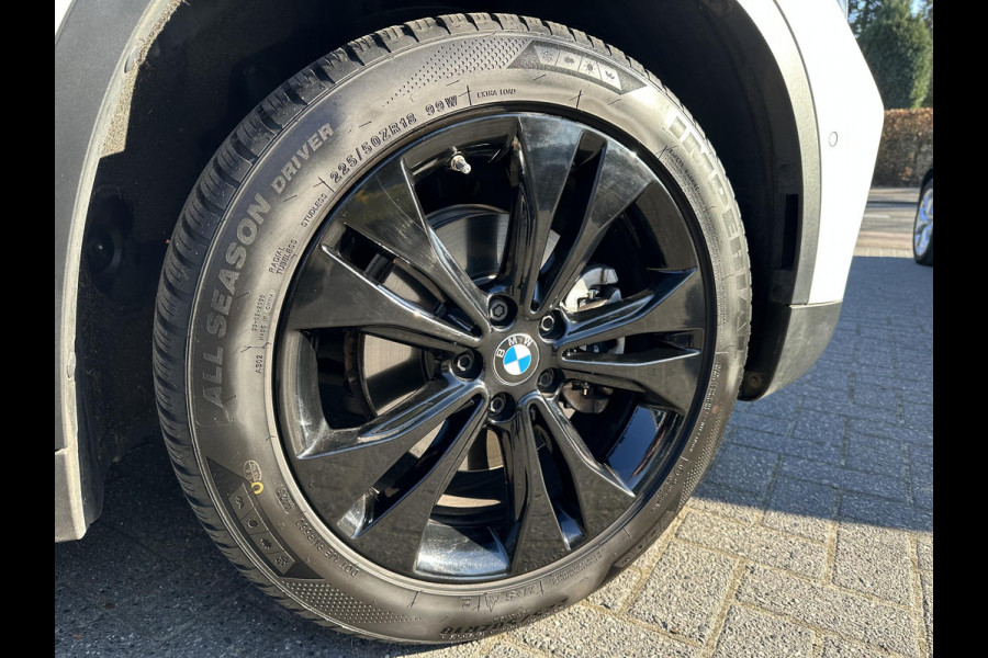 BMW X1 sDrive18i Executive Edition Sport Line Navi|Headup|DAB|Camera|LED|Trekhaak