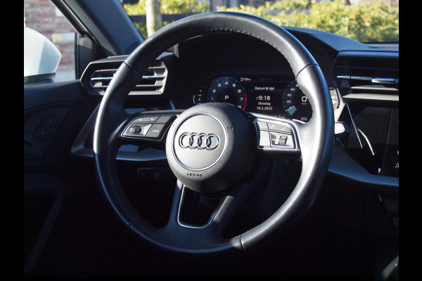 Audi A3 Sportback 30 TFSI Business edition | Apple Carplay | Cruise Control | Virtual Cockpit | Automaat | 19 inch |