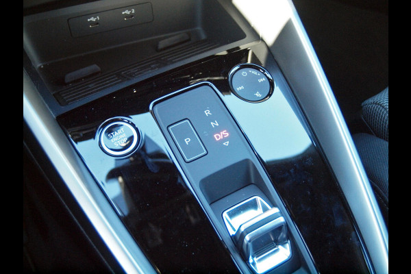 Audi A3 Sportback 30 TFSI Business edition | Apple Carplay | Cruise Control | Virtual Cockpit | Automaat | 19 inch |