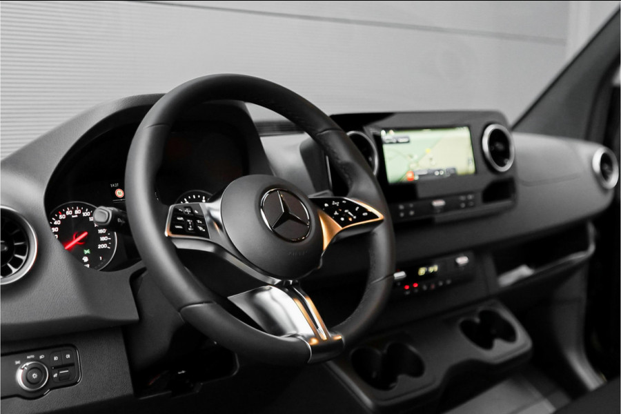 Mercedes-Benz Sprinter 319 1.9 CDI L2H2 RWD BPM Vrij Black Pack 2x Auto Schuifdeur Distronic Camera Navi Trekhaak 3.5T