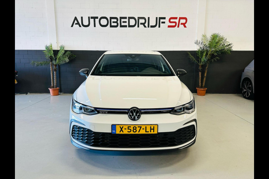 Volkswagen Golf 1.4 eHybrid GTE 245 PK | PDC | LED | ACC | Dealer OH |