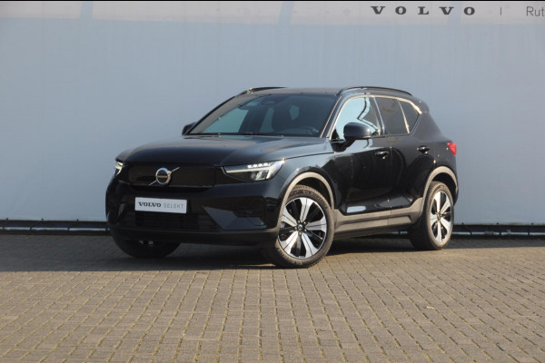 Volvo XC40 231PK Automaat Core / Stoel en stuurwielverwarming/ Google Infotainment/ 19" velgen/ Apple carplay/ Parkeersensoren met camera/ 2 zone climate control/ Bluetooth/