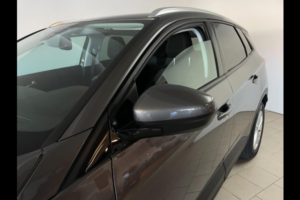 Opel Grandland X 1.2 Turbo Business Executive AUTOMAAT AIRCO NAVI CRUISE STOELVERW CENT VERG PRIVACYGLAS VELGEN ZEER NETTE AUTO