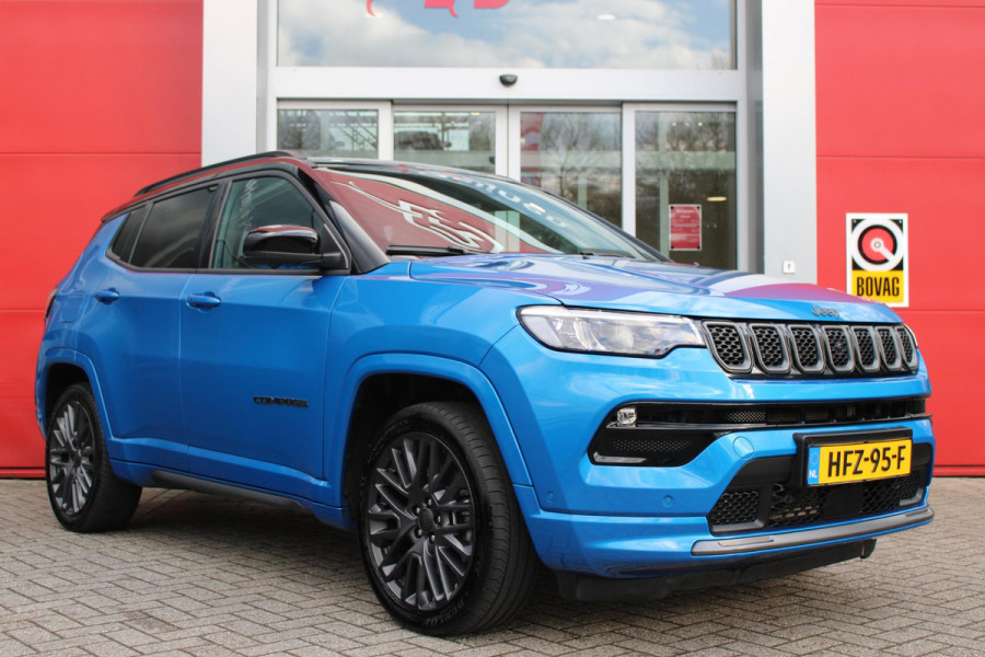 Jeep Compass 4xe 240PK Plug-in Hybrid S | NAVIGATIE 10,25 "TOUCHSCREEN | APPLE CARPLAY/ANDROID AUTO | 360° CAMERA | ALPINE PREMIUM DAB+ RADIO | CLIMATE CONTROL | 19"GRANITE CRYSTAL MATT LICHTMETALEN VELGEN | ADAPTIVE / CRUISE CONTROL | DIGITAAL INSTRUMENTENPANEEL | LEDEREN BEKLEDING | STOELVERWARMING  | ELEKTRISCH VERSTELBARE BESTUURDERSSTOEL MET GEHEUGEN / BIJRIJDERSTOEL ELEKTRISCH VERSTELBAAR | ELEKTRISCH BEDIENBARE ACHTERKLEP | FULL LED KOPLAMPEN | LED MISTLAMPEN / BOCHTVERLICHTING | KEYLESS ENTRY & START | DRAADLOOS LADEN | DRAADLOOS APPLE CARPLAY | STUUR VERWARMING | DODEHOEK