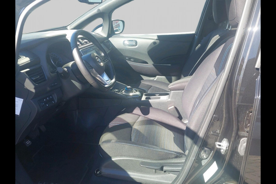 Nissan Leaf N-Connecta 40 kWh | Navigatie