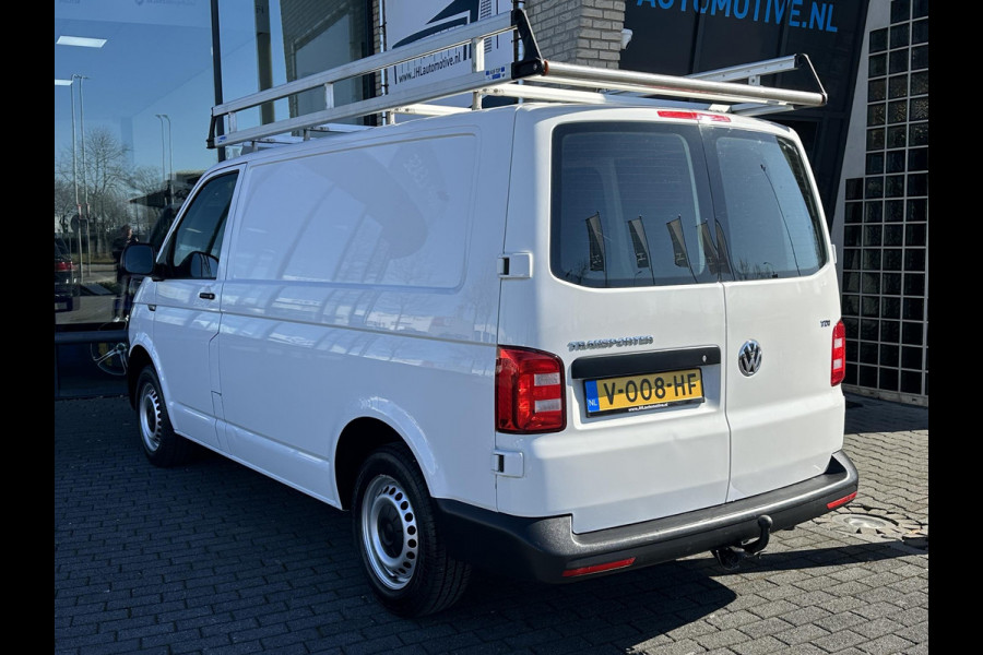 Volkswagen Transporter 2.0 TDI L1H1 Comfortline*A/C*IMPERIAAL*HAAK*3P*