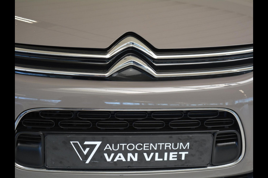 Citroën C4 Cactus 1.2 Turbo 110pk Shine | 4 seizoenenband | Navigatie |