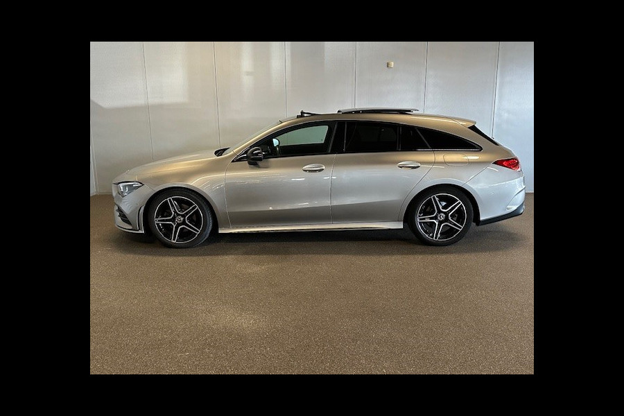 Mercedes-Benz CLA-Klasse Shooting Brake 180 AMG STYLING-PANORAMA-NIGHT-SFEER-WIDESCREEN-DODEHOEK-COMPL.
