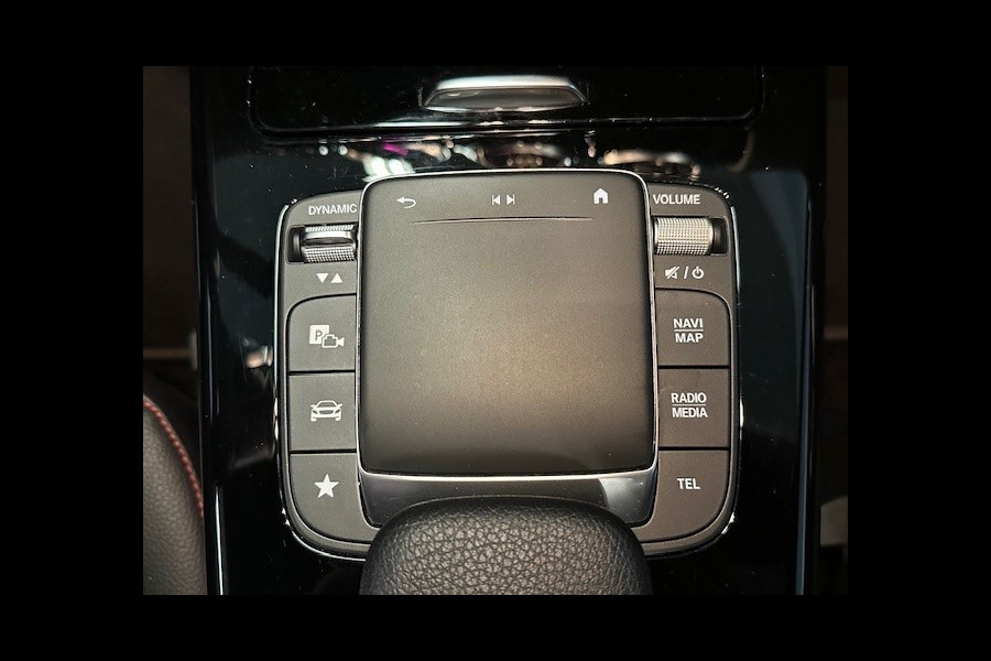 Mercedes-Benz CLA-Klasse Shooting Brake 180 AMG STYLING-PANORAMA-NIGHT-SFEER-WIDESCREEN-DODEHOEK-COMPL.