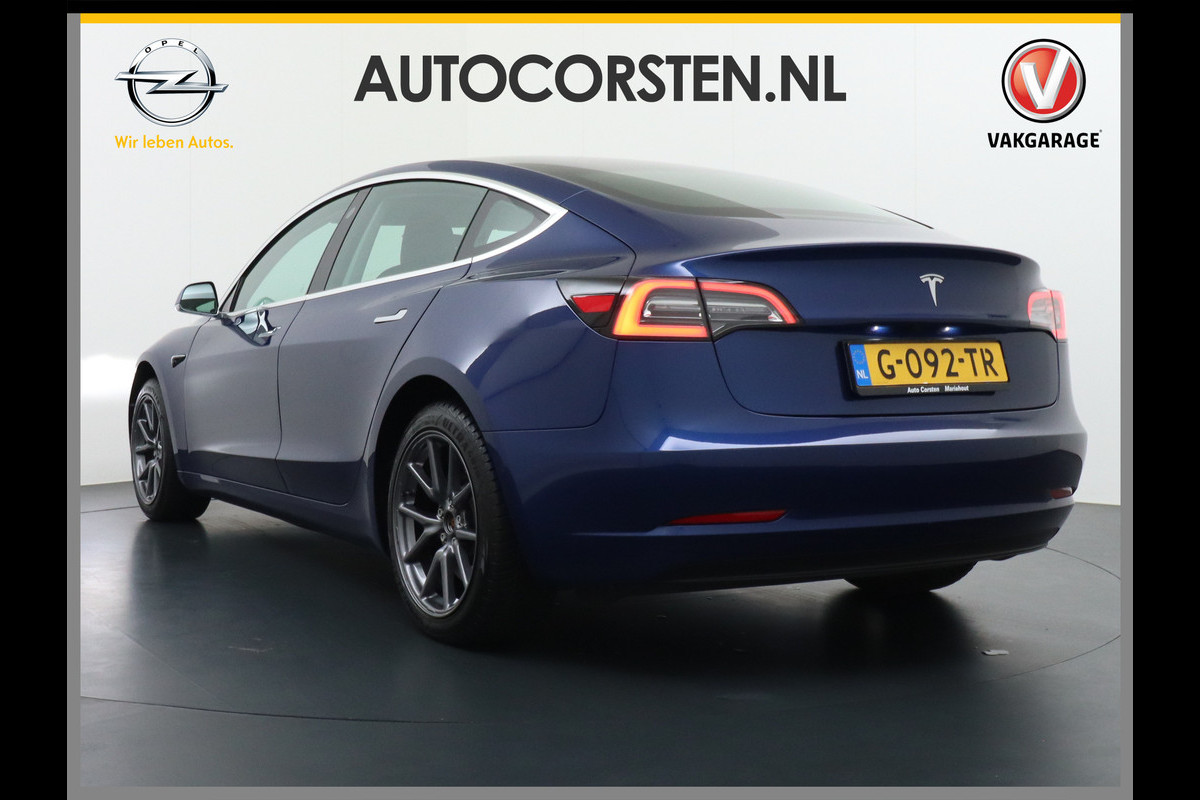 Tesla Model 3 SR+60kWh 325PK 18" AutoPilot Leer PanoDak Adaptive cruise Camera's Elektr.-Stuur+Stoelen+Spiegels+Geheugen+Easy-Entry+Verwarmde  Ecc Navigatiesysteem full map LED-a+v Comfortstoel(en) ACC Dual-ECC DAB Voorverwarmen interieur via App Keyless via Telefoonsleutel One-Pedal-Drive Orig. nlse auto tot 11kw laden thuis ! Garantie Accu tot  16-12-2027 max 160.000km 1584kg licht!