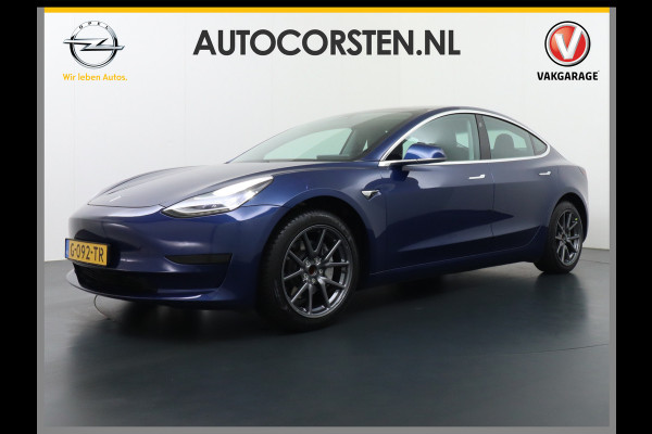 Tesla Model 3 SR+60kWh 325PK 18" AutoPilot Leer PanoDak Adaptive cruise Camera's Elektr.-Stuur+Stoelen+Spiegels+Geheugen+Easy-Entry+Verwarmde  Ecc Navigatiesysteem full map LED-a+v Comfortstoel(en) ACC Dual-ECC DAB Voorverwarmen interieur via App Keyless via Telefoonsleutel One-Pedal-Drive Orig. nlse auto tot 11kw laden thuis ! Garantie Accu tot  16-12-2027 max 160.000km 1584kg licht!