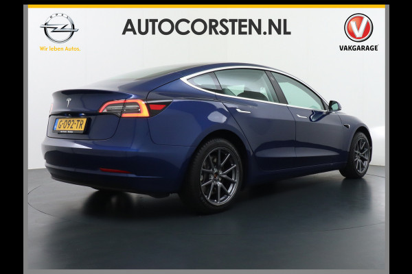 Tesla Model 3 SR+60kWh 325PK 18" AutoPilot Leer PanoDak Adaptive cruise Camera's Elektr.-Stuur+Stoelen+Spiegels+Geheugen+Easy-Entry+Verwarmde  Ecc Navigatiesysteem full map LED-a+v Comfortstoel(en) ACC Dual-ECC DAB Voorverwarmen interieur via App Keyless via Telefoonsleutel One-Pedal-Drive Orig. nlse auto tot 11kw laden thuis ! Garantie Accu tot  16-12-2027 max 160.000km 1584kg licht!