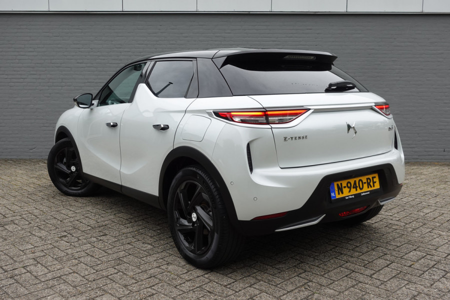 DS DS 3 Crossback E-Tense So Chic | Navi | Lederen bekleding | Achteruitrijcamera | 18 Lmv | All season banden