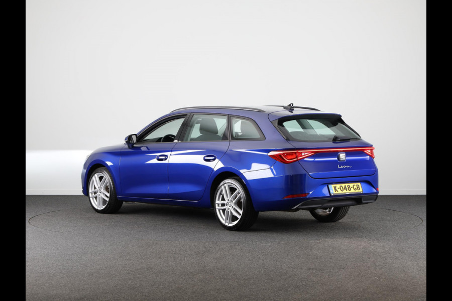 Seat Leon Sportstourer 1.5 TSI Style 150pk | Navigatie via App | Cruise controle | Climatronic | Lichtmetalen velgen