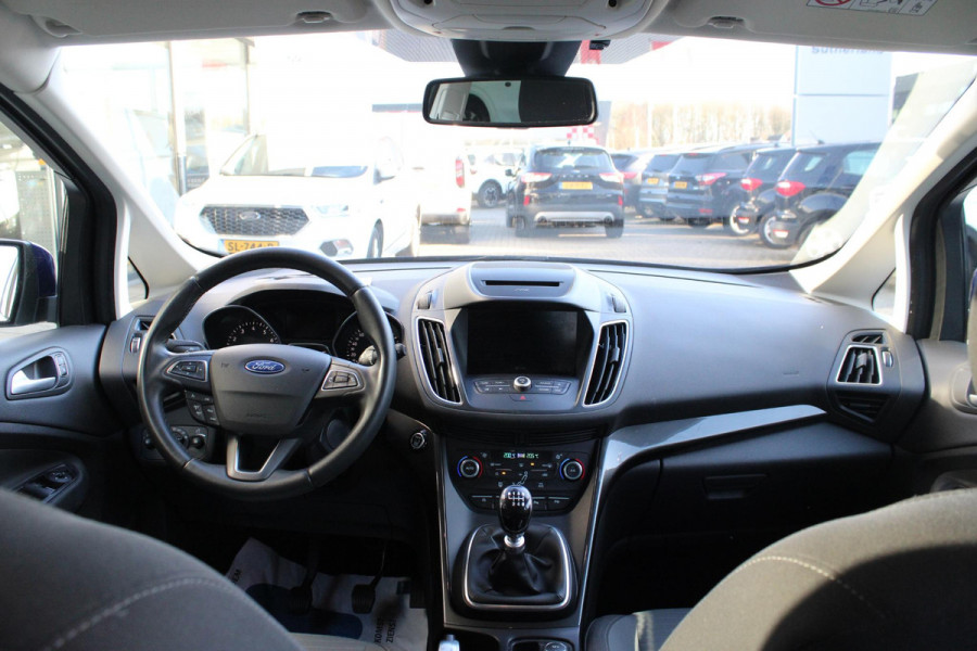 Ford Grand C-Max 1.0 Titanium 125pk | Trekhaak | Sensoren Voor & Achter | verwarmd voorruit