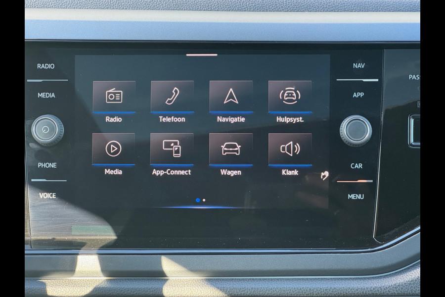 Volkswagen Taigo 1.0 TSI * R-Line * Apple car play * Panodak * Camera *