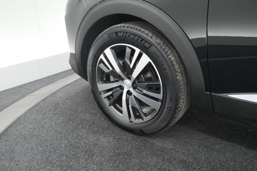 Peugeot 5008 Hybrid 136 e-DSC6 Allure | Camera | Apple Carplay | Navigatie | Parkeersensoren
