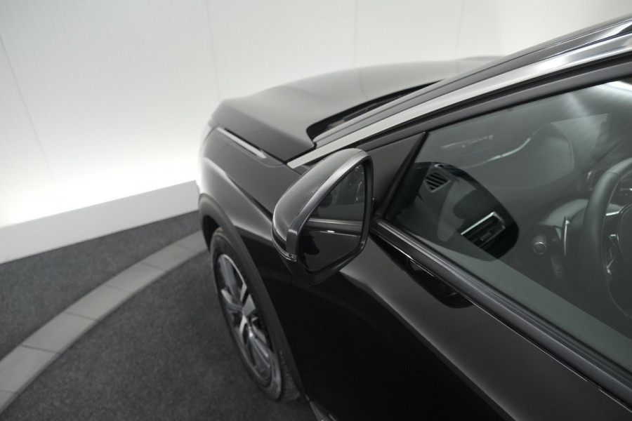 Peugeot 5008 Hybrid 136 e-DSC6 Allure | Camera | Apple Carplay | Navigatie | Parkeersensoren