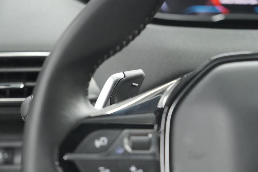 Peugeot 5008 Hybrid 136 e-DSC6 Allure | Camera | Apple Carplay | Navigatie | Parkeersensoren
