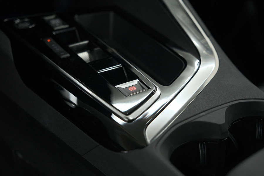 Peugeot 5008 Hybrid 136 e-DSC6 Allure | Camera | Apple Carplay | Navigatie | Parkeersensoren