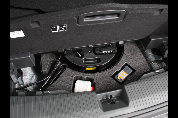 Nissan X-Trail 1.5 Acenta 7p. Climate Control Stoel verwarming Camera Keyless start Dab Adaptive Cruise Control