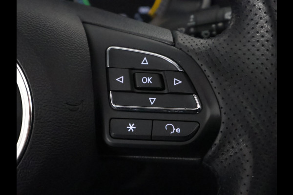 MG ZS EV Black Luxury 45 kWh | Navigatie | Schuif-/Kanteldak | Leder |