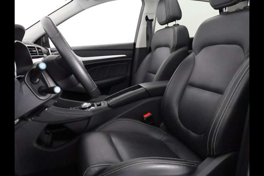 MG ZS EV Black Luxury 45 kWh | Navigatie | Schuif-/Kanteldak | Leder |