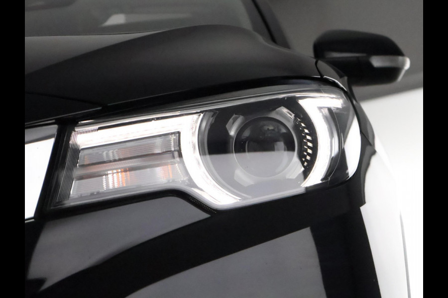 MG ZS EV Black Luxury 45 kWh | Navigatie | Schuif-/Kanteldak | Leder |
