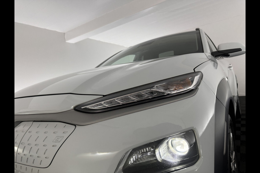 Hyundai Kona EV Premium 64 kWh (INCL-BTW) *FULL-LEATHER | HEAD-UP | FULL-LED | NAVI-FULLMAP | DAB | ADAPTIVE-CRUISE | KRELL-AUDIO | KEYLESS | CAMERA | BLIND-SPOT | LANE-ASSIST | DIGI-COCKPIT | COMFORT-SEATS | 17''ALU*