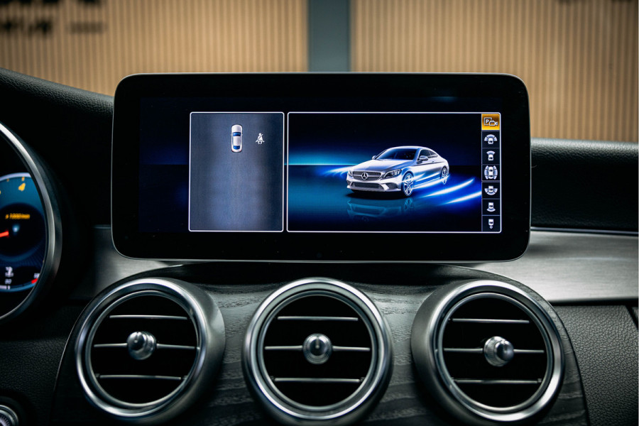 Mercedes-Benz C-Klasse Coupé 300 Premium Plus Pack Uiterst nette C 300 Coupe