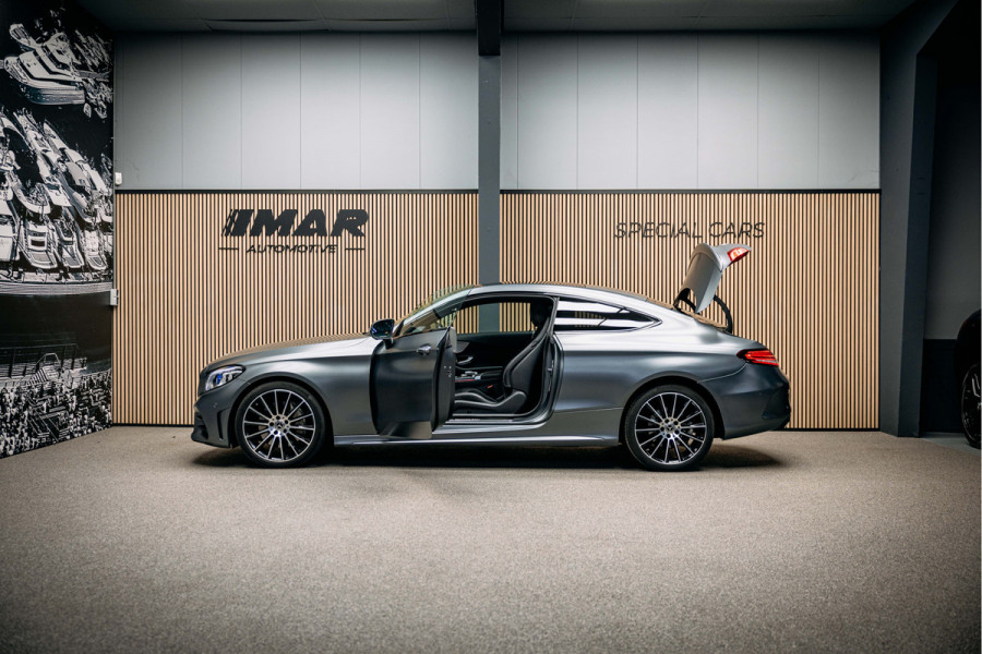 Mercedes-Benz C-Klasse Coupé 300 Premium Plus Pack Uiterst nette C 300 Coupe