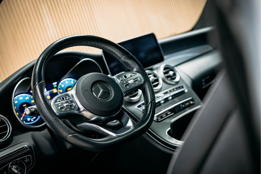 Mercedes-Benz C-Klasse Coupé 300 Premium Plus Pack Uiterst nette C 300 Coupe