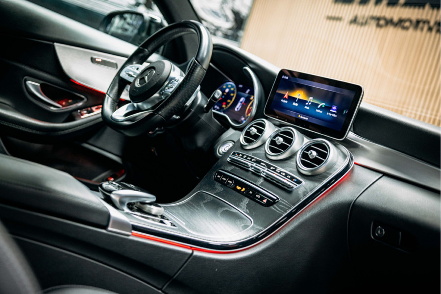 Mercedes-Benz C-Klasse Coupé 300 Premium Plus Pack Uiterst nette C 300 Coupe
