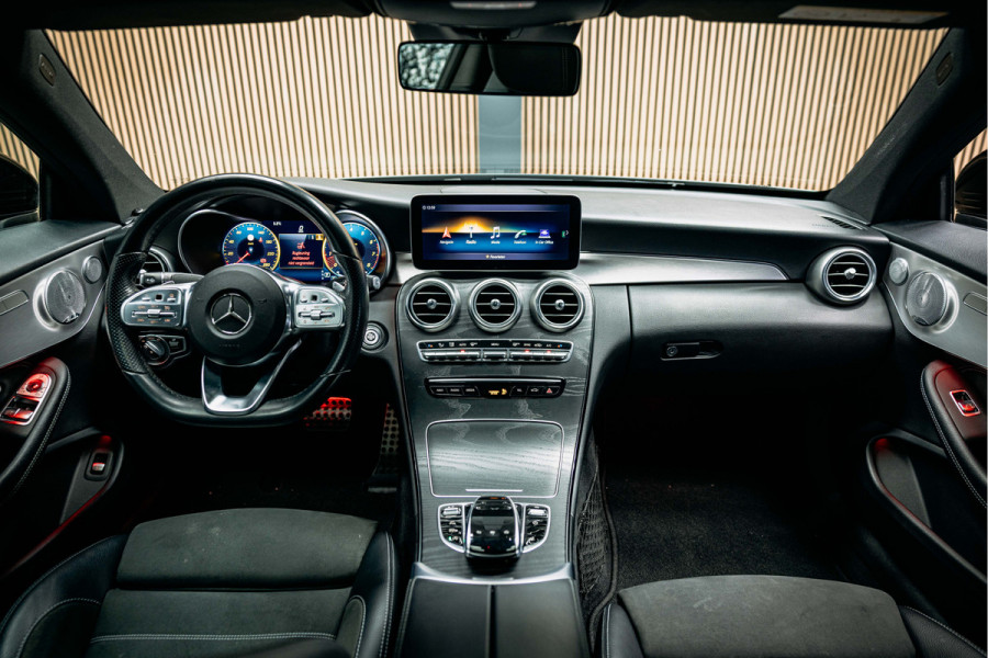 Mercedes-Benz C-Klasse Coupé 300 Premium Plus Pack Uiterst nette C 300 Coupe