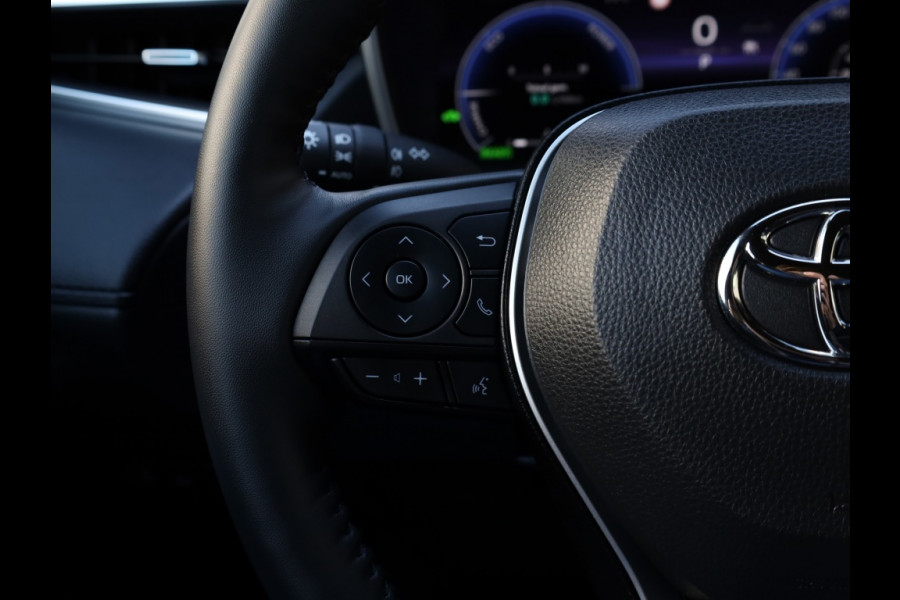 Toyota Corolla Cross Hybrid 140 Style | El. Achterklep | Stoel/Stuurwielverwarming