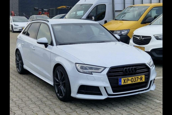 Audi A3 Sportback 30 TFSI 3x S-Line Black Edition Navi NAP