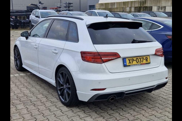 Audi A3 Sportback 30 TFSI 3x S-Line Black Edition Navi NAP