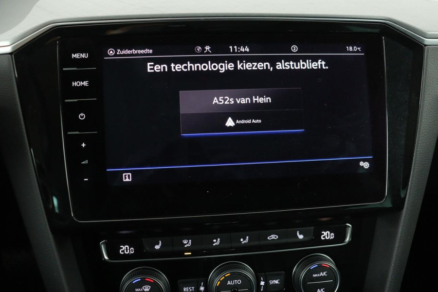 Volkswagen Passat 1.4 TSI PHEV GTE Busness | Panoramadak | Head-Up | Leder | Stoelverwarming | Adaptive cruise | Matrix LED | Carplay | Camera